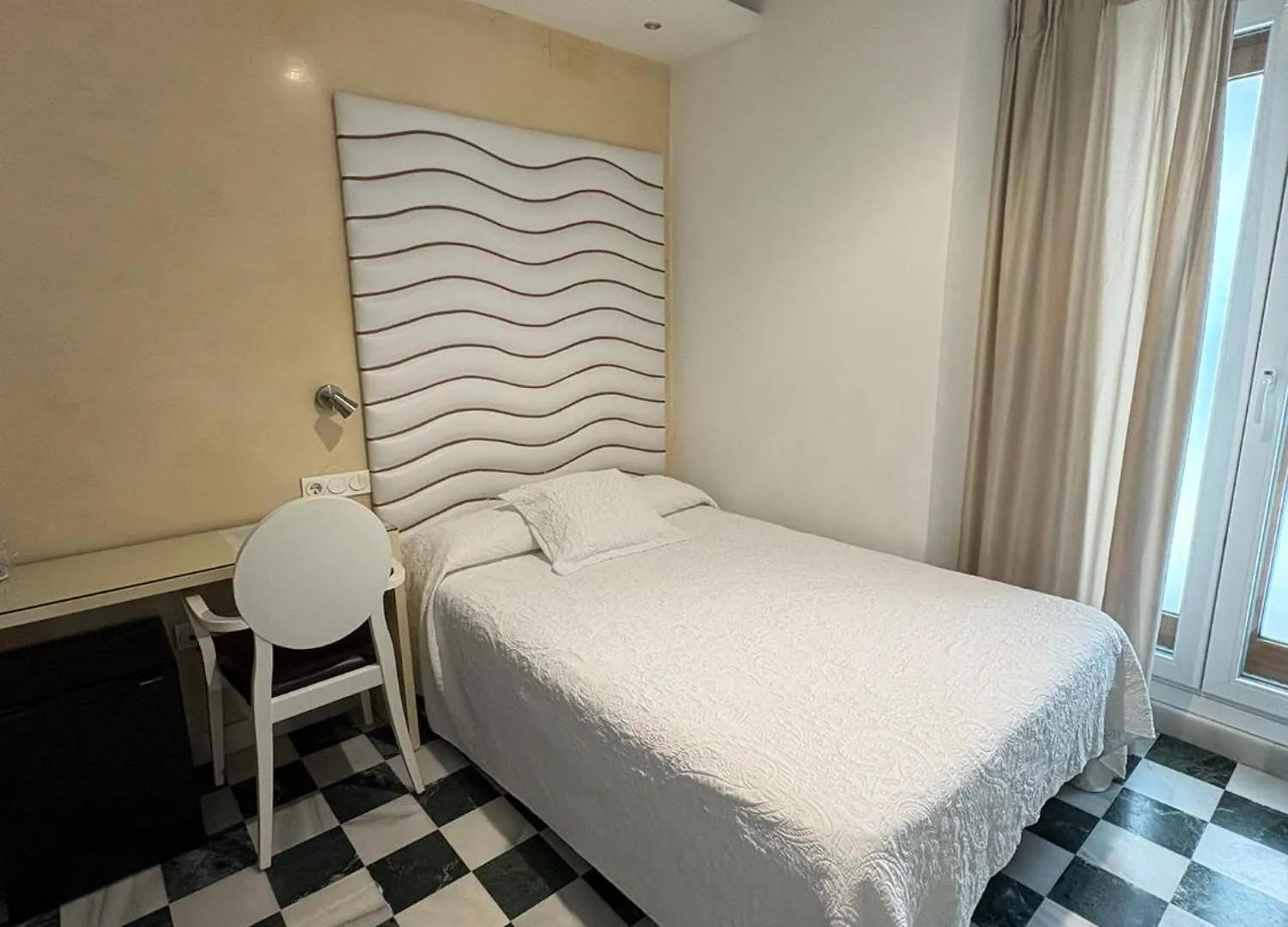 Hostal El Alojado De Velarde Conil De La Frontera Spain
