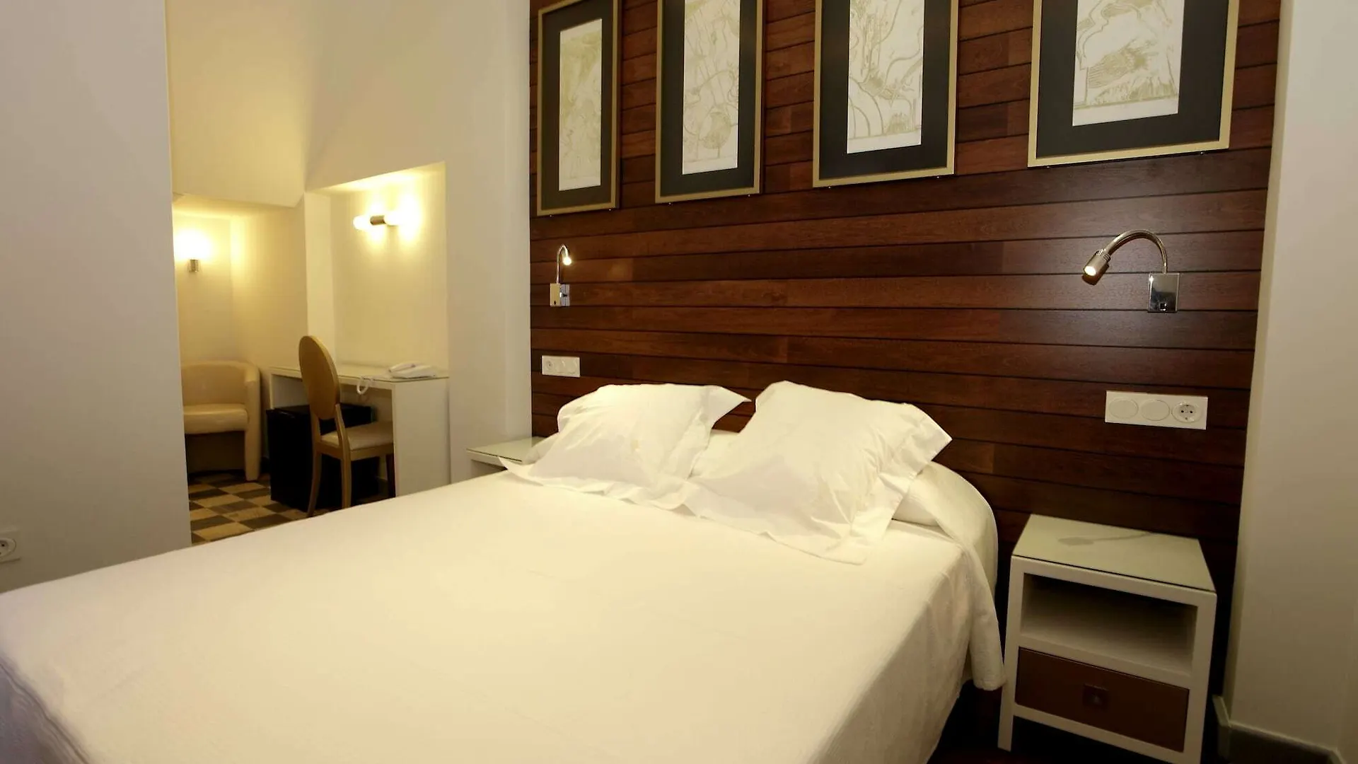 Hostal El Alojado De Velarde Conil De La Frontera